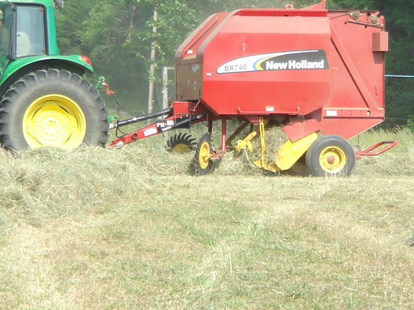 Raking & Bailing Alfalfa Hay